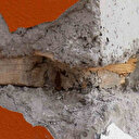 Sözün bittiği an: Dört yıllık binanın kolon ve kiriş aralarından tahta parçaları çıktı