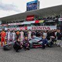 Super Formula pilotları depremzedeleri andı