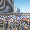 Tel Aviv’e karadan gidemedi