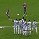 Muhteşem golün perde arkası: Pirlo gösterdi, Levent attı