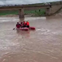 Mardin'i de sel vurdu: Dereye düşen 11 yaşındaki çocuk kayboldu