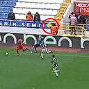 Yan hakemin bayrağıyla imtihanı