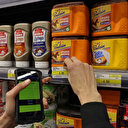 Crise au Liban: les supermarchés affichent leurs prix en dollars