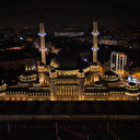 Taksim Camiinde ramazan hazırlığı: 'Elhamdülillah' yazılı mahya asıldı