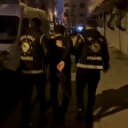 İstanbul'da firari FETÖ üyelerine yönelik operasyonda 21 şüpheli yakalandı