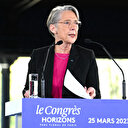 France / Affrontements à Sainte-Soline: Élisabeth Borne dénonce "un déferlement de violence intolérable"