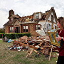 Dans le Mississippi: l'aide afflue après les tornades dévastatrices