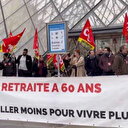 La culture lève le poing, le musée du Louvre bloqué par le personnel en grève