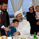 Diyanet İşleri Başkanı Erbaş depremzedelerle iftarda bir araya geldi