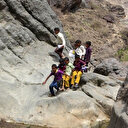 Le difficile périple des enfants du Yémen pour se rendre à école