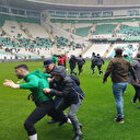 Bursaspor-Amedspor maçı öncesi saha karıştı