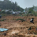Indonésie: 11 morts, des dizaines de disparus dans un glissement de terrain dans les îles
