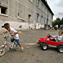 Save the Children: La pauvreté et l'exclusion sociale menacent près d'un quart des enfants en Europe