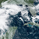 Avustralya saatteki hızının 250 kilometreye ulaşabileceği öngörülen Ilsa Kasırgası'na hazırlanıyor