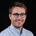 France / Retraites: Un député matraqué par des CRS lors de la manifestation