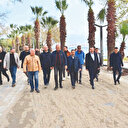 Deprem bölgesi bir an bile yalnız kalmıyor