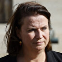 France: La Défenseure des droits alerte sur les atteintes aux droits fondamentaux