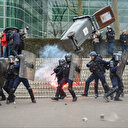 France / Manifestation dans le fief de Borne: Les forces de l'ordre font usage de gaz lacrymogène