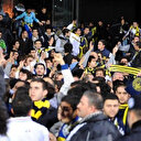 Fenerbahçe taraftarı maç sonunda gözyaşlarına hakim olamadı