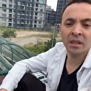 İşten kovulan İBB çalışanı CHP binasının önündeki köprüye çıktı