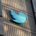 Twitter: des badges bleus de certification imposés sans consentement