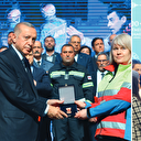 Deprem kahramanlarına madalya