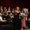 Sağlıkçılar müzik ile şifa dağıttı