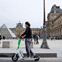 Paris kiralık e-scooter’ları yasaklayan ilk şehir oldu