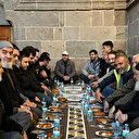 Lüks sofralara karşı 'Ümmet İftarı' geleneği sürdürülüyor