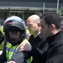 İçişleri bakanı Soylu mitinge geç kalınca motosiklet kullandı