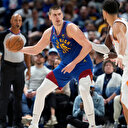 NBA'de Denver play-off konferans yarı final serisine galibiyetle başladı