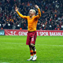 Okan Buruk'tan Torreira: Bir sezon daha kal