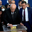 MHP Genel Başkanı Devlet Bahçeli oyunu kullandı