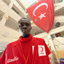 Venu étudier en Türkiye, un étudiant ivoirien toujours sur le terrain pour aider les victimes des séismes du 6 février