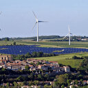 Les investissements dans le solaire prêts à dépasser ceux de l'extraction pétrolière, selon l'AIE