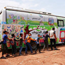 En Syrie, des cars transformés en salles de classe après le séisme