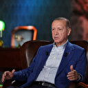Cumhurbaşkanı Erdoğan'dan canlı yayında önemli açıklamalar: Siyaseti hizmet yarışına değil at pazarlığına çevirdiler