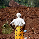 Ouganda: des glissements de terrain détruisent 26 maisons et bloquent 200 personnes