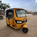 Le moyen de transport rapide du Nigeria: L"Adaidaita"