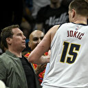 NBA'de seyircilerle münakaşaya giren Jokic'e para cezası verildi