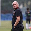 Scolari sahalara geri döndü: İşte yeni takımı