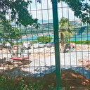 Fetih Şehitliği'ne kaçak park