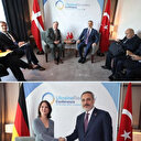 Dışişleri Bakanı Fidan Londra'da mevkidaşları ile görüştü