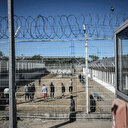 France: atteintes graves à la dignité des migrants, dénonce la contrôleure des prisons