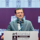 Tamamen yoldan çıktı