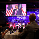 Trump discute de documents classifiés dans un enregistrement audio
