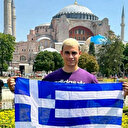 Ayasofya Camii'nde Yunan bayrağı açmıştı: Provokatör hakkında Türkiye'ye giriş yasağı konuldu
