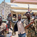 Affrontements et incendie aux abords d'une usine militaire à Khartoum