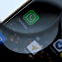 WhatsApp lance des "chaînes" de communication publique