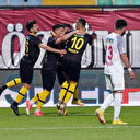 İstanbulspor Ümraniyespor'u 4-0 mağlup ederek ligde kaldı